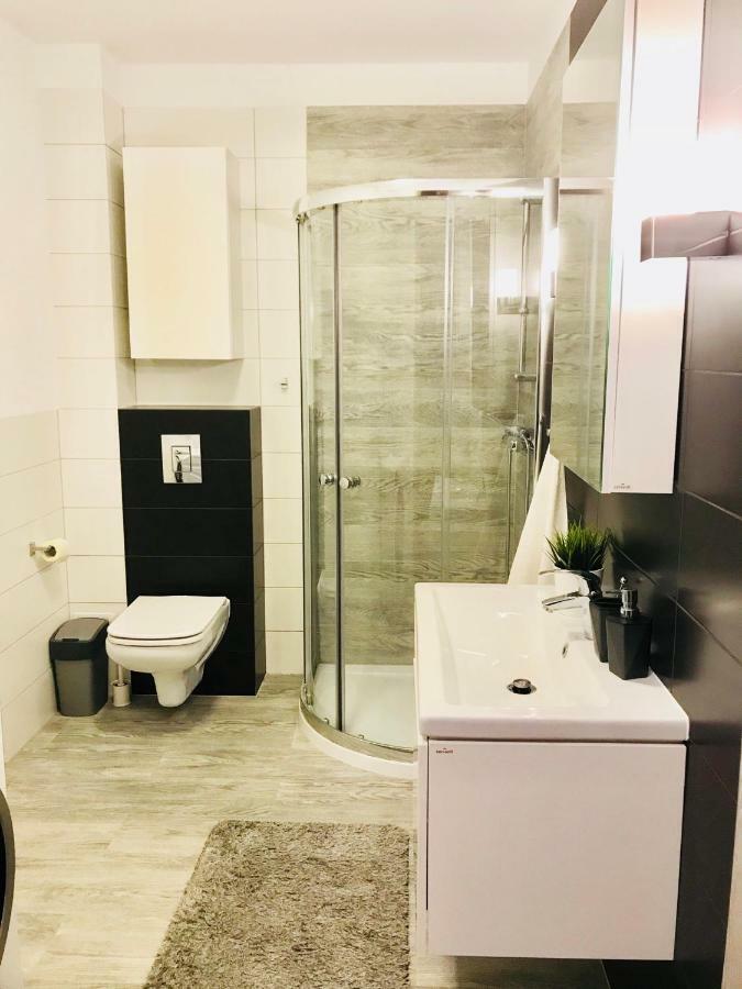 Apartamenty Rodzinne Z Ogrodkiem Pogorzelica  Bagian luar foto